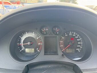 Seat Ibiza 1.4 - 8