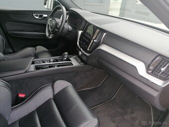 Volvo XC60 R-Design 2.0 D B4 mHEV AWD 4x4 - 8