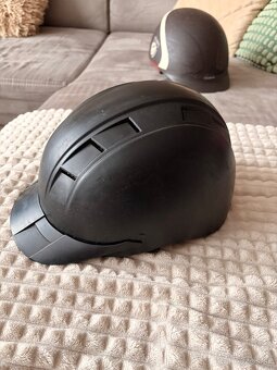 Jazdecké prilby 3 ks - 8