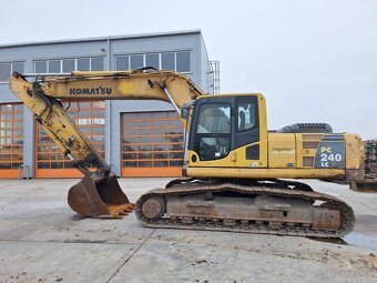 KOMATSU PC 240 LC - 8