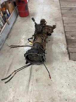 Pajero 2 2.5 2.8td - 8