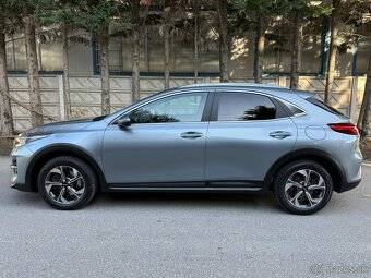 KIA XCEED 1.5 T-GDI GOLD 2022/ SK AUTO/ 1.MAJITEĽ/ NEBÚRANÉ - 8