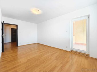 PRENÁJOM - PRIESTRANNÝ 3 IZB BYT, TÁBORSKÁ, KOŠICE - JUH - 8