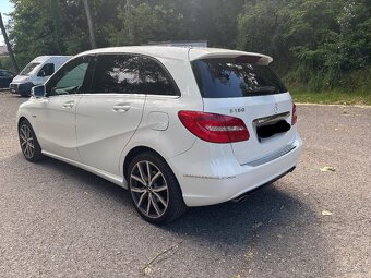 Mercedes benz B180 D 6M - 8