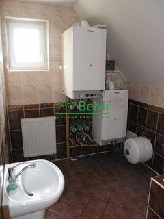 Na predaj: Polyfunkčný rodinný dom – ideálny na byty, ambula - 8