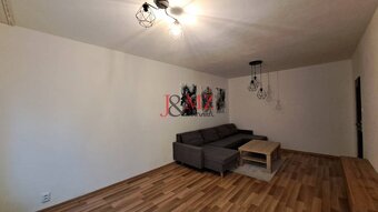 2 izbový byt 65 m2, kompletná rekonštrukcia, Tlmače-Lipník ( - 8