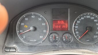 Cukrík - Volkswagen Golf 1,4 benzín - 8