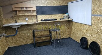 Ponúkam na predaj rodinný dom v obci Ružindol, vhodný na pok - 8