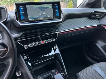 Peugeot 208 GT 1,2 benzín /96 kW AT8 - 8