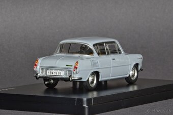 Modely áut 1:43 - 8