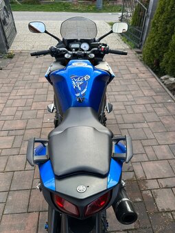 Yamaha FZ-8 Fazer - 8