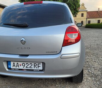 Renault Clio 3 1.5 dci diesel - 8