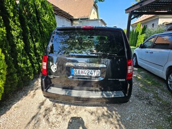 Predám Chrysler grand voyager 2,8crdi RT bez DPF filtra. - 8