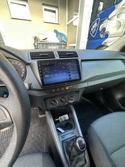 Škoda Fabia 2015 - 8