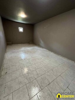 PRENÁJOM : MIESTO PRE VÁŠ BIZNIS, KOMÁRNO - 8