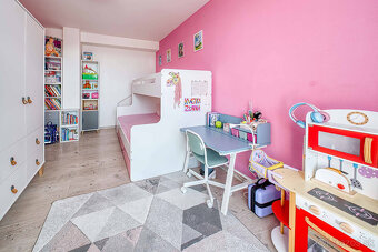 Na predaj 3-izbový byt s terasou Na Zongorke v Trenčíne - 8