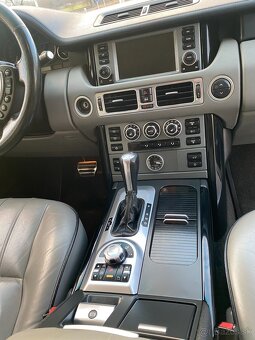 Range Rover 4.2 V8 Supercharged - 8