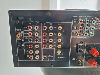 Reciver / Zosilňovač Yamaha - 8