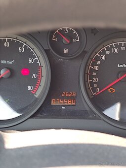 0pel Astra 1.6 85 KW, 74 700km, r.v. 2/2011 - 8