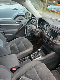 Volkswagen Tiguan - 8