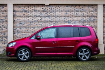 Volkswagen Touran 2.0 TDI Highline - 8