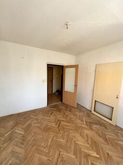3 izbový byt centrum Handlovej - 8