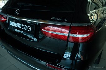 Mercedes-Benz E trieda Kombi 400 4MATIC A/T - 8