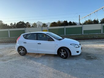 Hyundai i30 1.4 Benzín 92000km Nová STK Ek - 8