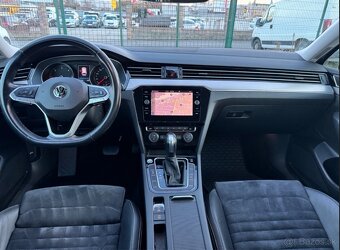Volkswagen Passat Variant 2.0 TDI EVO Elegance DSG - 8