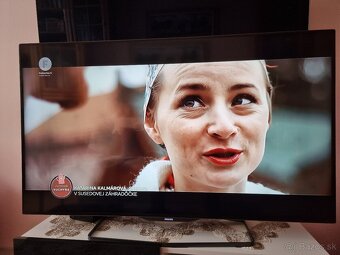 Predám SMART 3D LED TV PHILIPS 42PFL6008K/12 FULL HD - 8