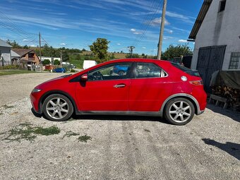 Honda Civic 2.2 CDTi - 8