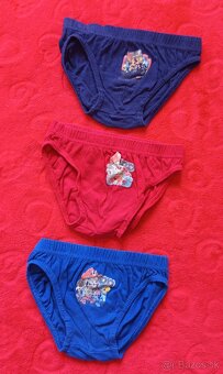 Ponožky a slipy - 8