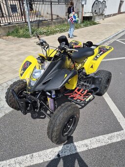 Suzuki LTZ 400 - 8