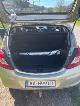 Predám Opel Corsa - 8