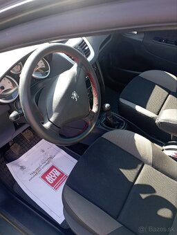 Peugeot 207 1,4i - 8