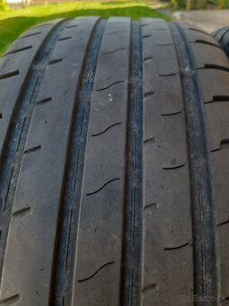 Predám letné pneu 235/55 R18 - 8