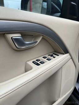 Volvo XC70 D5 (151 kW) AWD Summum POJAZDNE, 2011, SR - 8
