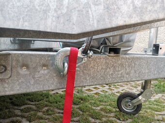 Predám príves autoprepravnik za OA - 8