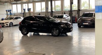 Mercedes - Benz GLA 180 benzín - 8