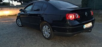 PASSAT B6 - 8