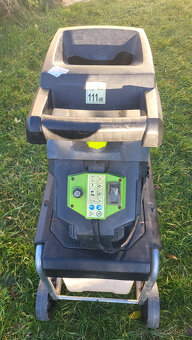 Elektrický záhradný drvič 2500 W - 8