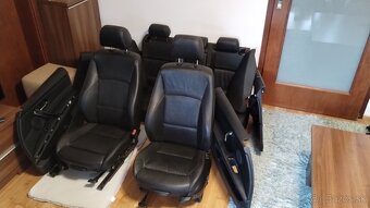 BMW  E91 /90  interiér - 8
