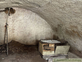 Chalupa so začatou rekonštrukciou v malebnej koncovej obci - 8