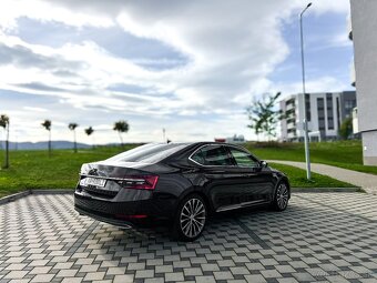 Škoda Superb 2.0 TDI L&K 4x4 DSG,Sk, Canton, Webasto - 8