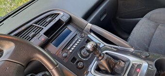 Peugeot 3008 1,6 HDi 11/2012 SK - 8