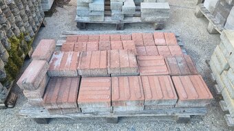 Zámková dlažba,obrubíky. - 8