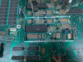 Atari STfm 1040 - C070789-001 REV.D - základná doska - 8