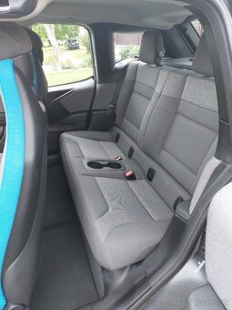 BMW i3 - 8