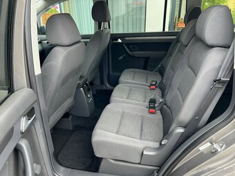 Volkswagen Touran 1.9 TDI 66kw 2009 - 8