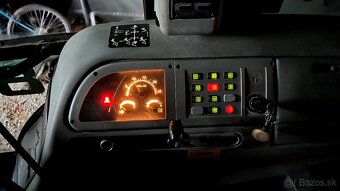 Terex 820 traktorbager - 8